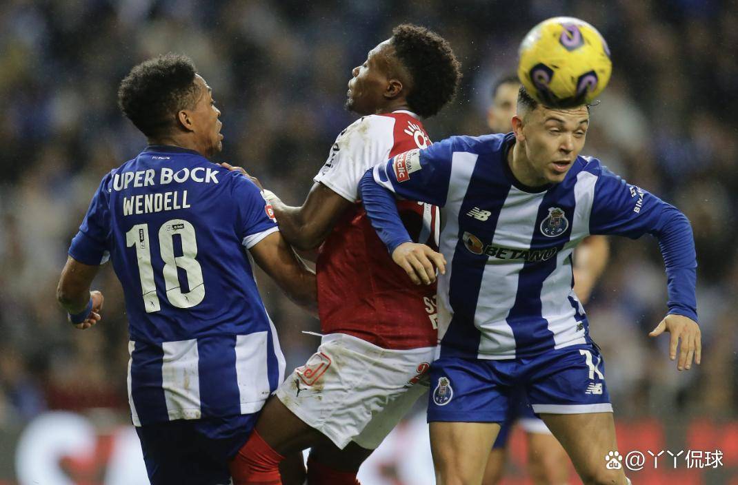 开云官网入口 -加时末段体能课后,里昂外线爆发备战葡超,压力陡增,更衣室氛围转暖(不断创新与时俱进)